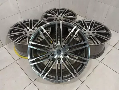 Genuine Porsche 21 Inch Cayenne 958 92A Alloy Wheel 7P5601025AE Alloy Wheel SET