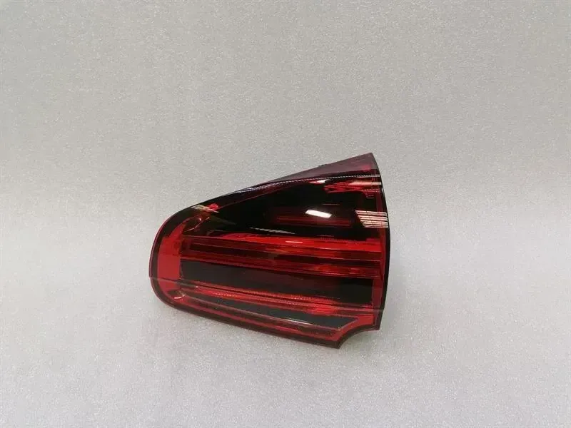 Porsche Cayenne 958 92A right rear light 7P5945308 taillight rear right