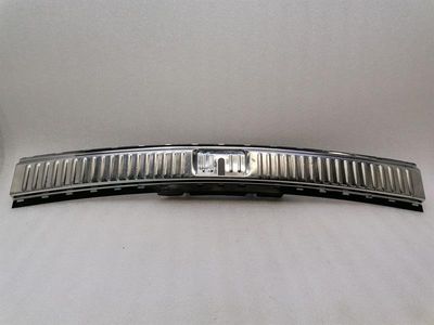 Porsche Cayenne 958 92a Luggage Cover 7P5863909 Trunk Bezel