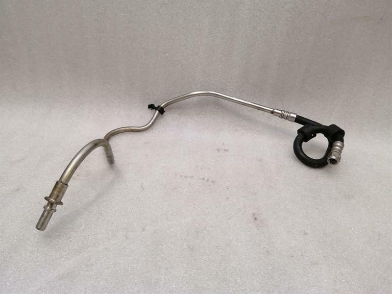 Porsche Panamera 970 Fuel Line 97011033004 Engine Fuel Injection Line