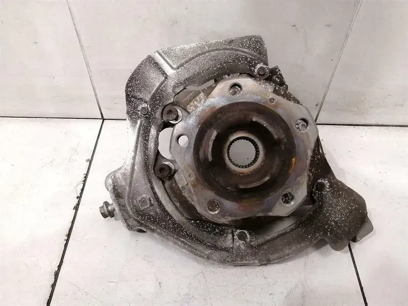 Porsche Panamera 970 Left Rear Hub 970331611 Wheel Bearing Housing Rear Left