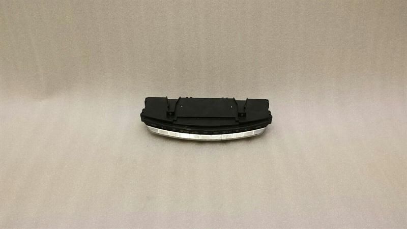 Mercedes S-Class W221 W216 Auto Climate Control A2218704658 Climate Control Panel