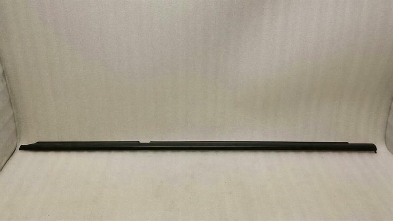 Mercedes S-Class W221 Rear Right Body Moulding A2216903880 Strip Rear RE LWB