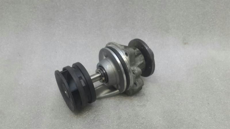 BMW 3 Series E92 E90 M3 Water Pump 7838201 Coolant Pump Pump