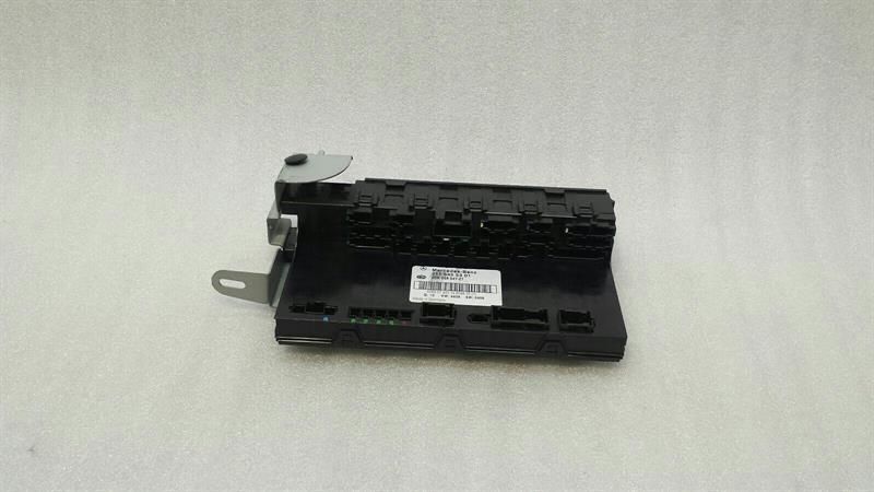 Mercedes E Class W211 Fuse Box A2115455301 Fuse Box SAM