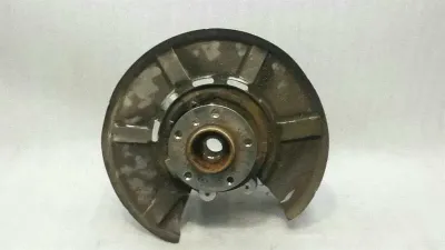 BMW 5 Series F07 GT Right Rear Hub 6796510 Wheel Bearing Housing Rear Right