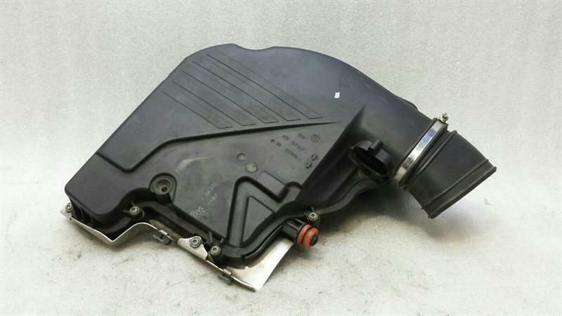 BMW 5 Series F07 GT Airbox 7577464 Air Filter Box