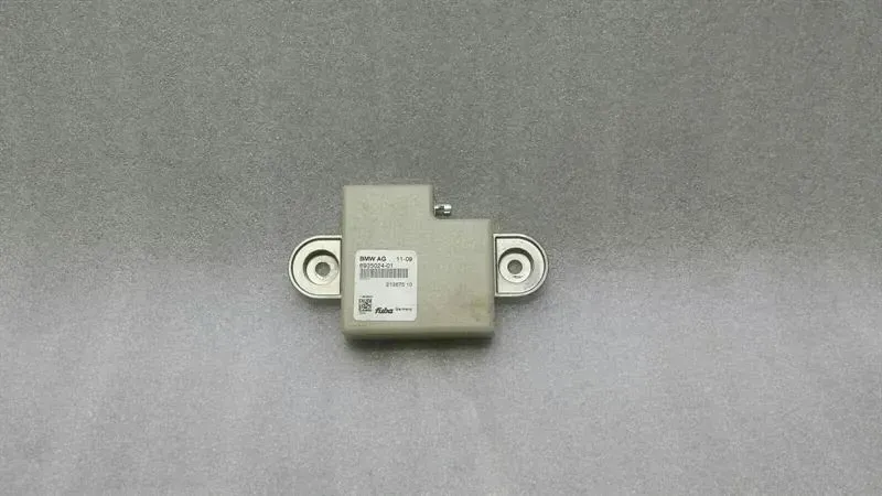 BMW 5 Series F07 GT Aerial / Antenna 6935024 Antenna