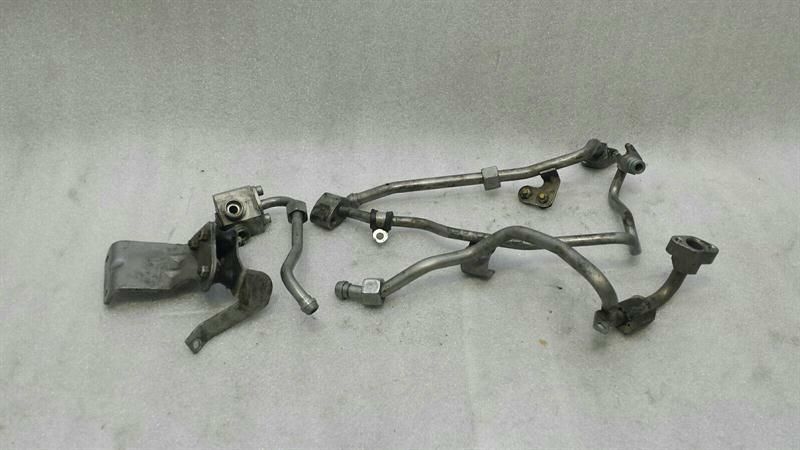 BMW 5 Series F07 GT Turbo Oil Pipe Set 7577010 Turbocharger Oil Hose Kit