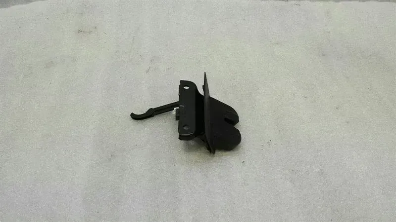 Audi S3 8P boat lock 8P3827520A tailgate lock