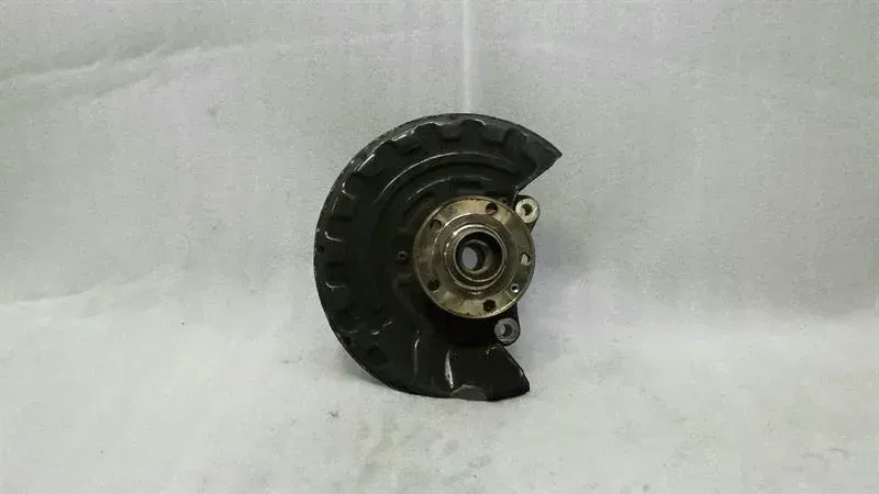 Audi S3 8P right front hub wheel bearing housing front right.