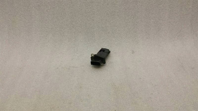 Audi S3 8P Air Flow Meter 06F906461A Mass Air Flow Sensor