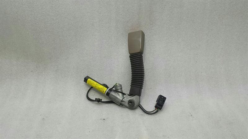 Jaguar S-Type FRH Seatbelt Tensioner 2R83-F61202-AGAMB Seat Belt Tensioner Front Right