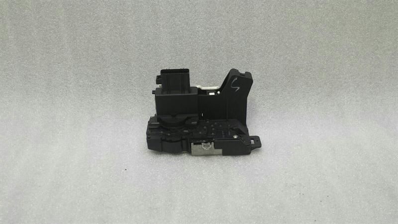 Jaguar S-type front left door lock 4W4A-5421813-CA door lock front left