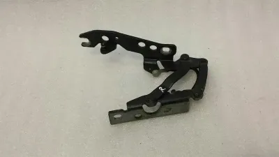 BMW 6 Series E63 Bonnet Hinge RHS 7064160 Hood Hinge Right