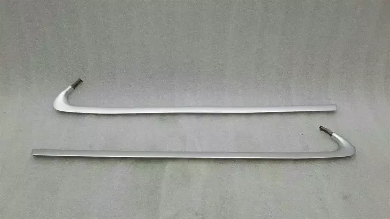 Audi RS4 8K rear quarter body moulding set 8K9853345B strip rear set Avant