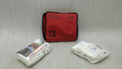 Audi A4 8K First Aid Kit 8P0860282G dressing box dressing bag