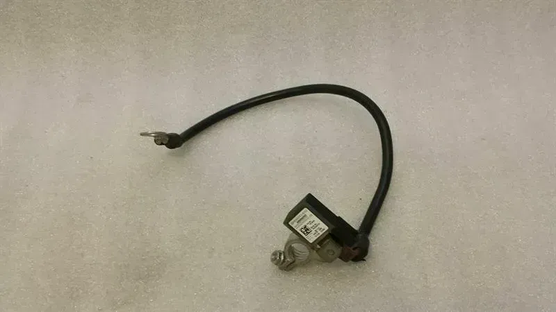 Mercedes E Class W212 Battery Cable A0009052902 Battery Wiring Harness