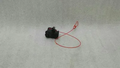 Audi A4 8K Fuel Cap Actuator 8K0862153H Fuel Cap Actuator