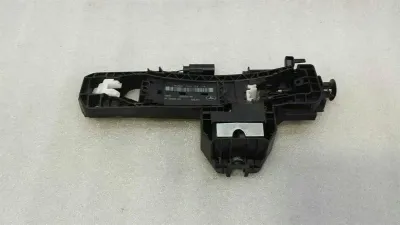 Mercedes W204 W212 FLH Handle Carrier A2047602534 Door Handle Carrier Front Left