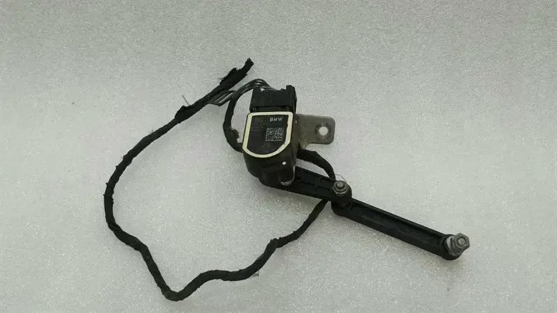 BMW 5 Series F07 GT Rear Right Level Sensor 6788574 Level Sensor Rear Right