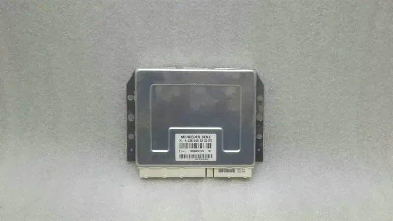 Mercedes CLS W219 Airmatic Module A0365453232 Aerospace Control Unit.