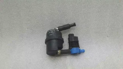 Mercedes CLS W219 Purge Valve A0004703693 Valve Vacuum Valve
