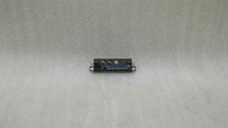 Audi S5 8T Aerial / Antenna 8T0035225 Antenna Amplifier