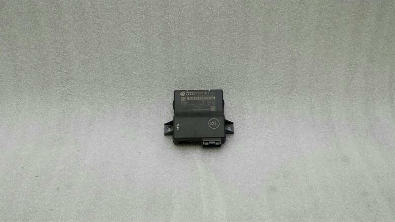 Audi S5 8T Electronic Module 8T0907468F Control Unit GATEWAY