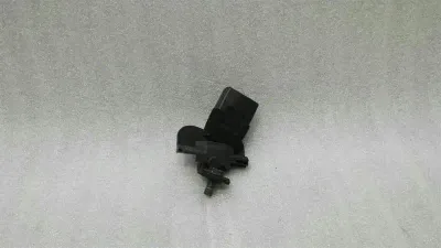 Audi S5 8T belt buckle 8T0857739B belt buckle left
