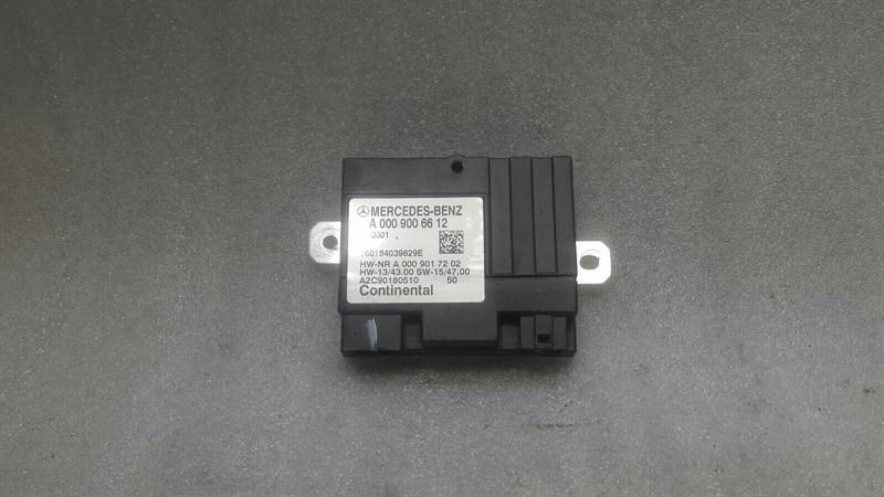 Mercedes C43 AMG W205 Fuel Pump Module A0009006612 Fuel Pump Control Unit