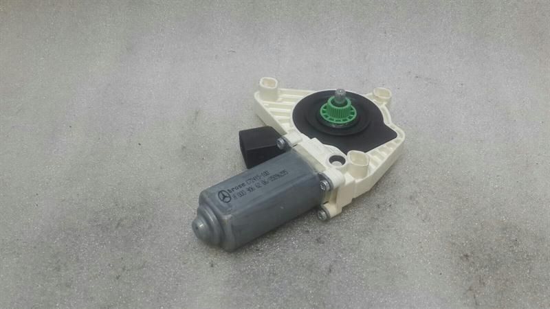 Mercedes C Class W205 Door Window Motor A0009066206 Window Regulator Motor Right