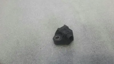 Mercedes C Class W205 Convertible Crash Sensor A2139051300 Impact Sensor