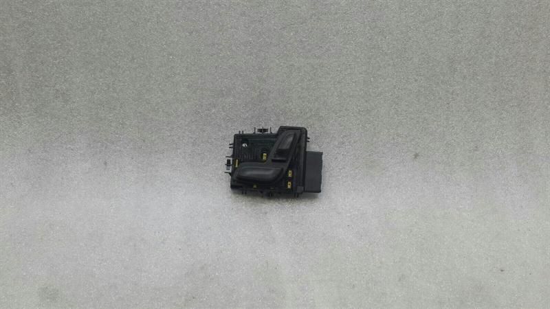 Mercedes C Class W205 Left Seat Switch A2059052702 Seat Switch Left