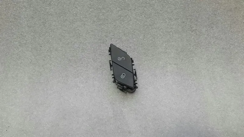 Mercedes C Class W205 Right Door Lock A2059055151 Door Switch Right