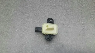 Mercedes C Class W205 Crash Sensor A1668210351 Impact Sensor SRS