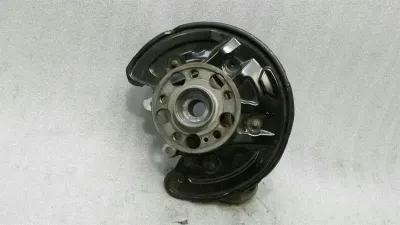 Mercedes C Class W205 Right Rear Hub A2053500241 Wheel Bearing Housing Rear Right