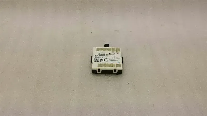 Mercedes S-Class W222 FRH Door Module A2229001907 Door Control Unit Front Right