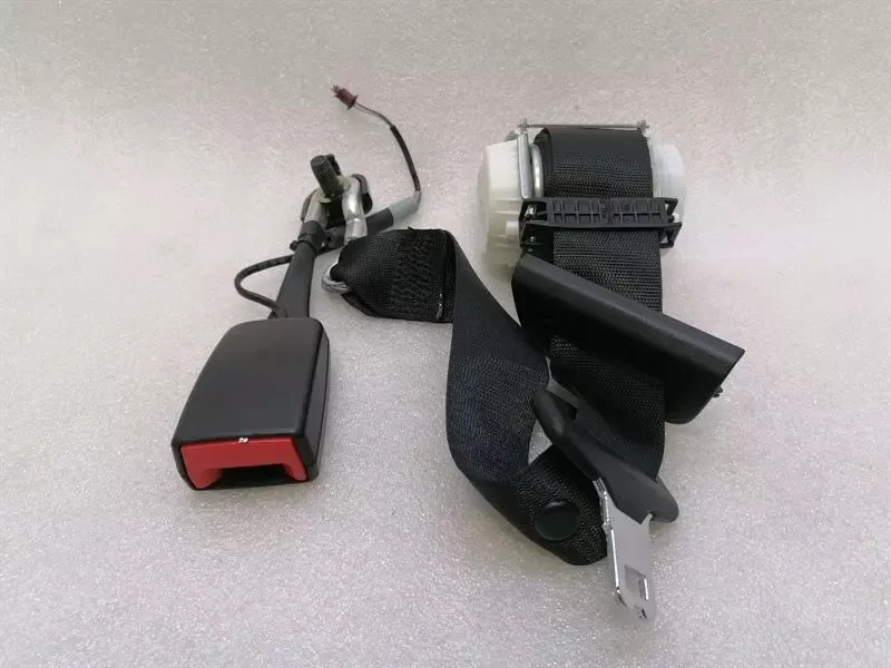 Mercedes S-class W222 rear seat belt A2228601085 seat belt rear belt