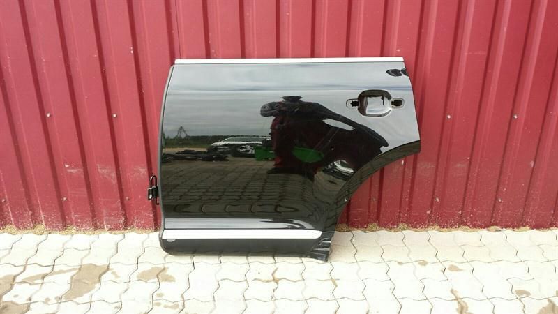 Porsche Cayenne 957 Left Rear Door 9553101207GRV Door Rear Left