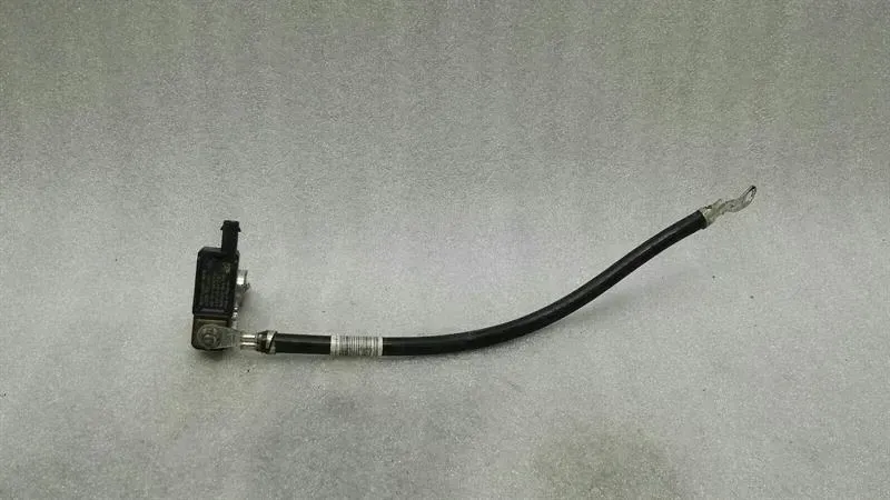 Mercedes C Class W205 Battery Cable A0009056507 Battery Wiring Harness Minus