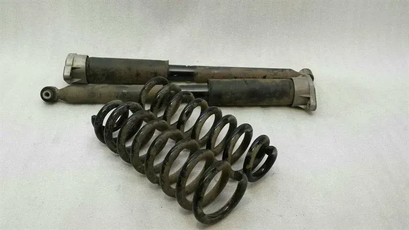 Mercedes C Class W205 Shock Absorbers Rear A2053207230 Rear Shock Absorbers SET