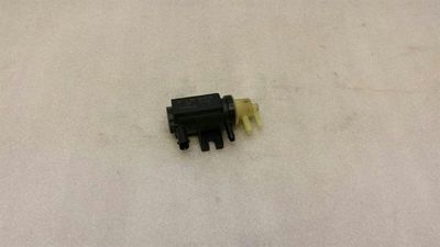 Mercedes C Class W205 Turbo Vacuum Valve A0091533128 Turbocharger Valve