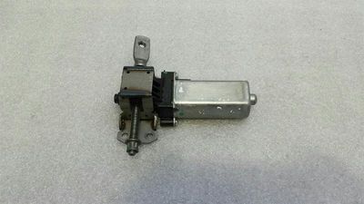 Porsche Cayenne 958 92A Right Seat Up Down Adjustment 988582 Seat Engine Right