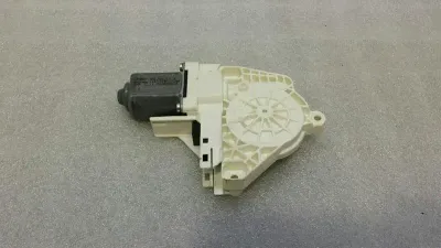 Porsche Cayenne 958 92A RRH door window motor 8K0959811A window regulator motor HR