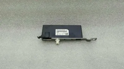 Porsche Cayenne 958 92A Amplifier Antenna 7P5035225M Antenna Amplifier