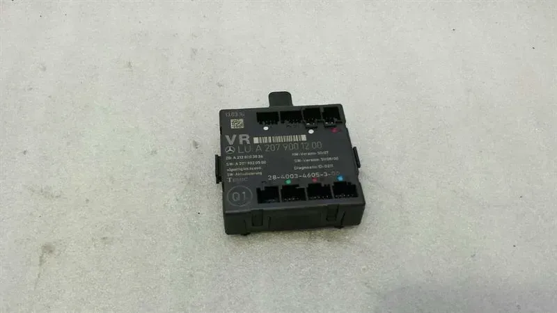 Mercedes E Class W207 Right Door Module A2079001200 Door Control Unit Right