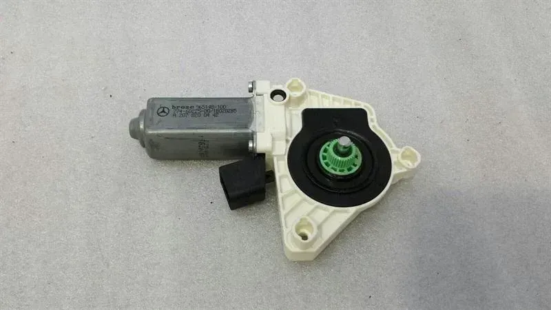 Mercedes E Class W207 Right Door Window Motor A2078200442 Window Regulator Motor RE