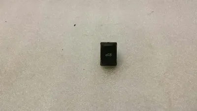 Audi A6 4G Boat Lid Switch 4H0959831A Tailgate Switch