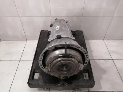 Mercedes C Class W205 Car Gearbox A2052706601 Transmission 722.908 OM651